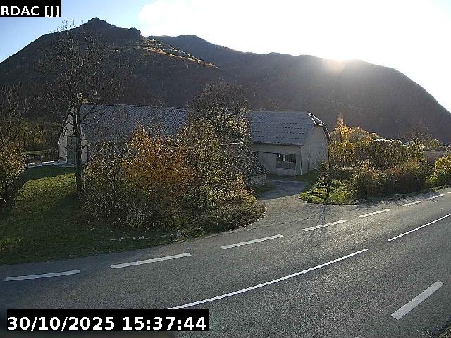 <h2>Webcam à La Roche-des-Arnauds sur la D994. Vue orientée vers Gap</h2>