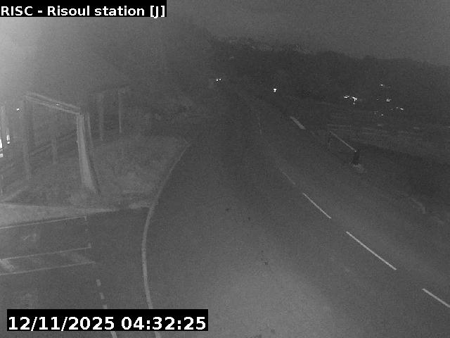 <h2>Webcam au niveau du centre de la station de Risoul 1850 sur la D186</h2>