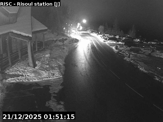 <h2>Webcam au niveau du centre de la station de Risoul 1850 sur la D186</h2>