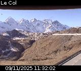 Caméra routière France - D1091, à proximité du col du Lautaret. Vue multiple entre le Refuge du Lautaret, la route vers Briançon et la route vers le Lautaret