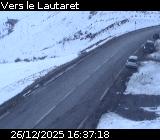 Caméra routière France - D1091, à proximité du col du Lautaret. Vue multiple entre le Refuge du Lautaret, la route vers Briançon et la route vers le Lautaret