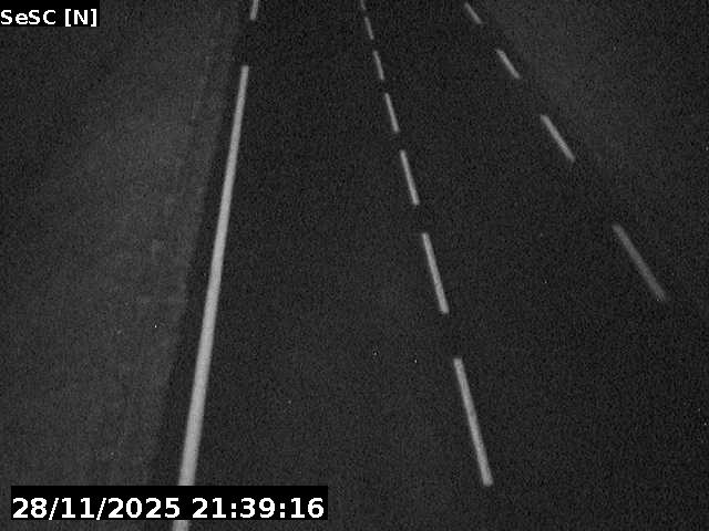 <h2>Webcam à Serres sur la D1075. Vue orientée vers l'aérodrome</h2>