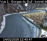 <h2>Webcam sur la D902 au niveau des Gorges du Guil. Caméra située à l'entrée du Tunnel des Roches Violettes. Vue orientée vers Guillestre</h2>