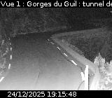 Webcam sur la D902 au niveau des Gorges du Guil. Caméra située à l'entrée du Tunnel des Roches Violettes. Vue orientée vers Guillestre