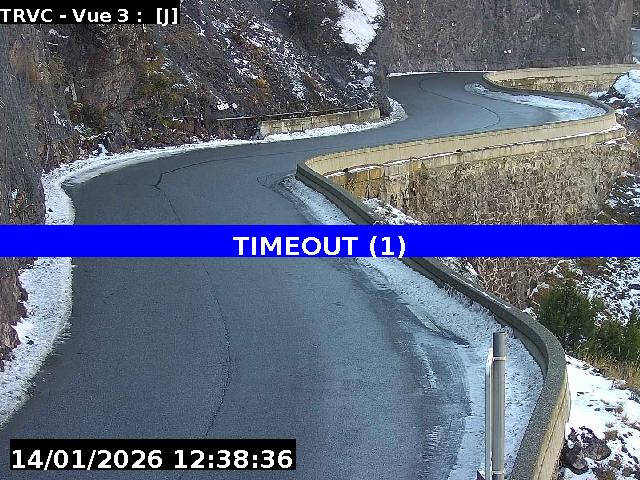 <h2>Webcam sur la D902 au niveau des Gorges du Guil. Caméra située à l'entrée du Tunnel des Roches Violettes. Vue orientée vers Guillestre</h2>