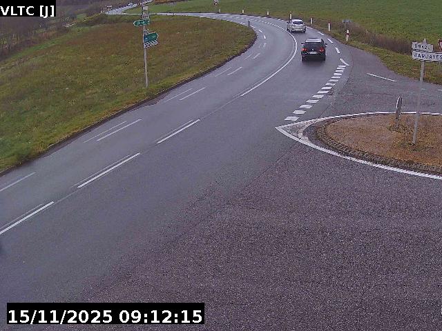 <h2>Webcam D942 à Valserres, à la jonction avec la D942A. Vue orientée vers Sisteron</h2>