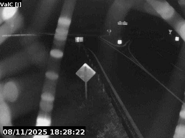 <h2>Webcam à Saint-Firmin à la jonction entre la N85 et la D985A. Vue orientée vers Gap et Grenoble.</h2>