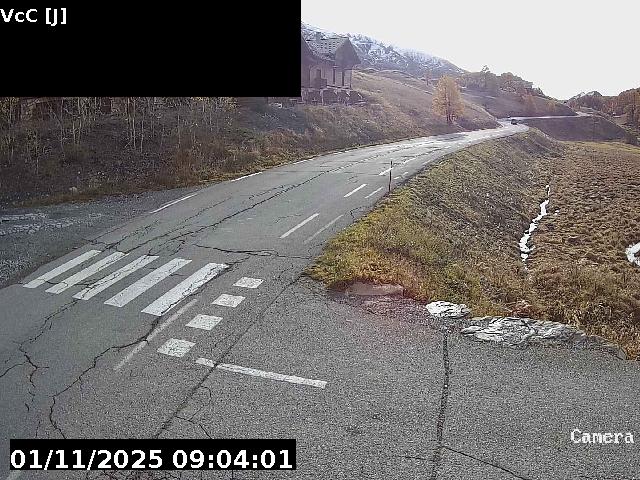 <h2>Webcam dans la station de ski de Vars au niveau du parking Le Fournet sur la D902</h2>